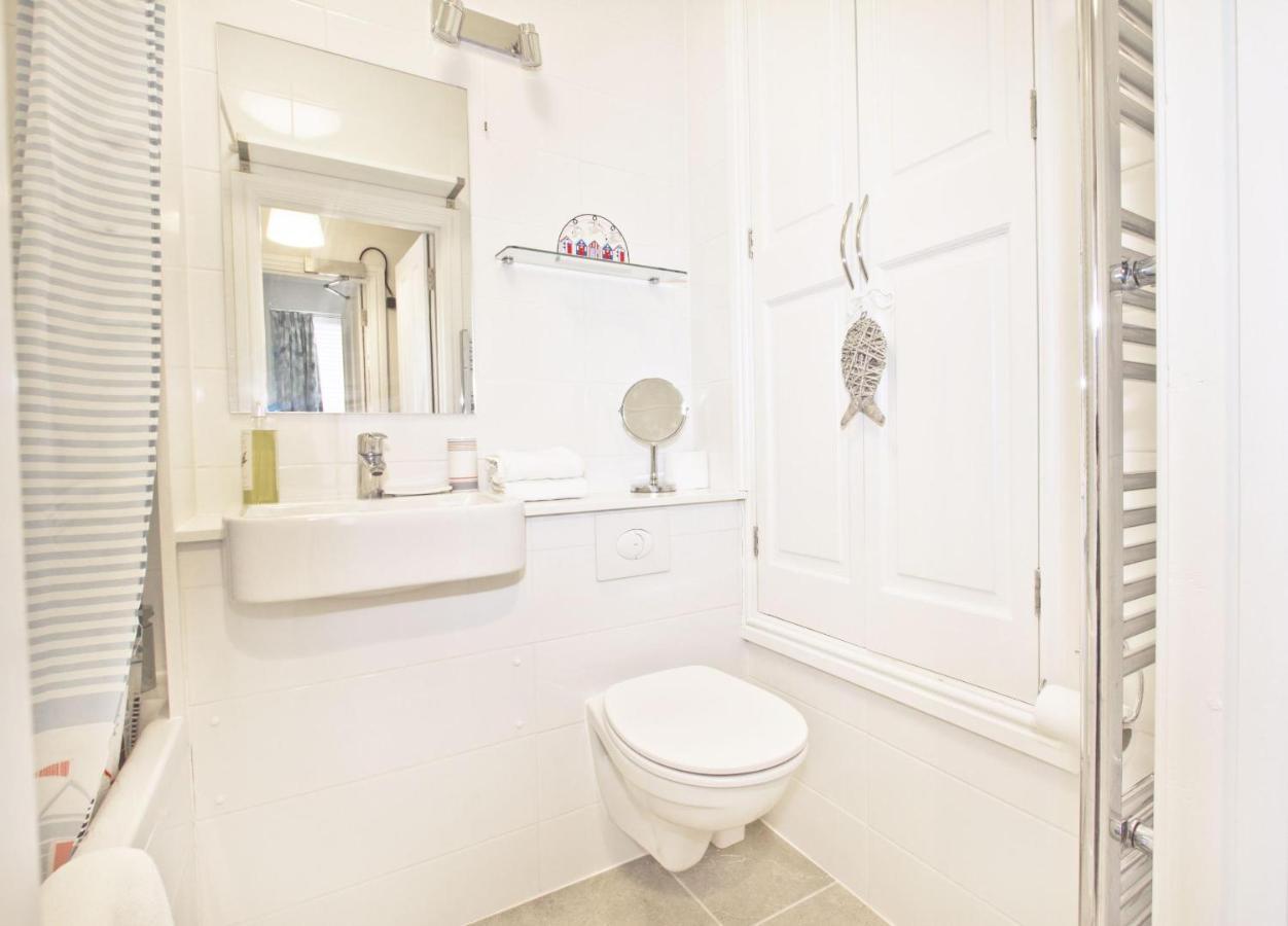 אברדיפי Beautiful Aberdovey Seafront Apartment 2 מראה חיצוני תמונה